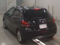 Peugeot 208 лот № 38014 оценка 4.5  с аукциона в Японии 5