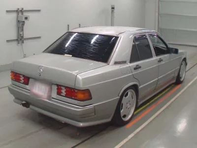 Mercedes-Benz 190 SERIES