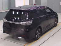 Toyota WISH лот № 30172 оценка R  с аукциона в Японии 1