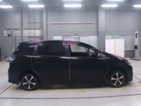 Toyota WISH лот № 30172 оценка R  с аукциона в Японии 2
