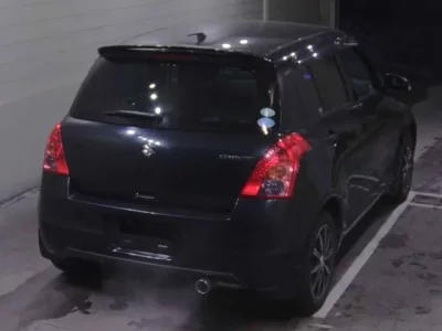 Suzuki SWIFT  с аукциона в Японии
