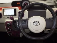 Toyota SPADE лот № 22 оценка 3  с аукциона в Японии 2