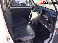 Nissan CLIPPER TRUCK лот № 1 оценка 3.5  с аукциона в Японии 3