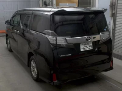 Toyota VELLFIRE  с аукциона в Японии
