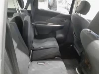 Toyota RACTIS лот № 30173 оценка 4  с аукциона в Японии 9