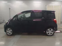 Toyota RACTIS лот № 30173 оценка 4  с аукциона в Японии 3