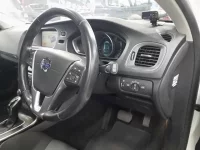 Volvo V40 лот № 38044 оценка 3.5  с аукциона в Японии 6