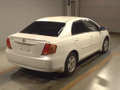 Toyota COROLLA AXIO  с аукциона в Японии