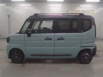 Suzuki SPACIA GEAR  с аукциона в Японии