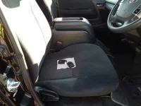 Toyota HIACE VAN лот № 30195 оценка 4  с аукциона в Японии 7