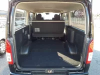 Toyota HIACE VAN лот № 30195 оценка 4  с аукциона в Японии 9