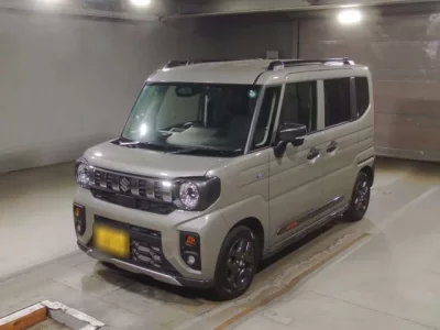 Suzuki SPACIA GEAR  с аукциона в Японии