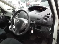 Nissan SERENA лот № 3014 оценка 3.5  с аукциона в Японии 6