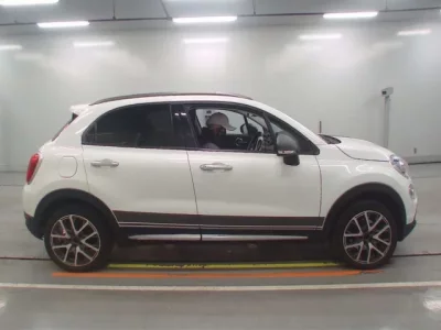 Fiat 500X  с аукциона в Японии