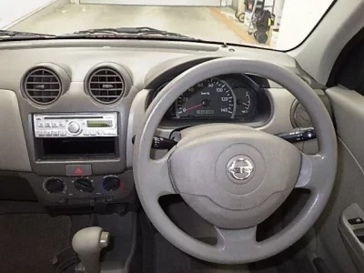 Nissan PINO  с аукциона в Японии