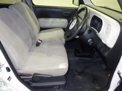 Daihatsu MIRA  с аукциона в Японии