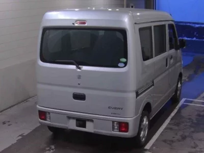 Suzuki EVERY  с аукциона в Японии