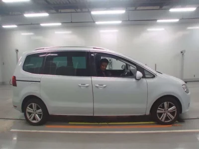 Volkswagen SHARAN  с аукциона в Японии