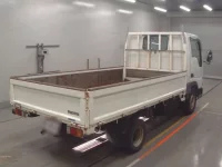 Mazda TITAN лот № 30203 оценка RA  с аукциона в Японии 1