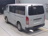 Toyota HIACE VAN лот № 30215 оценка R  с аукциона в Японии 5