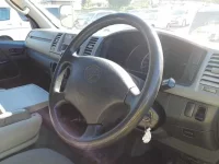 Toyota HIACE VAN лот № 30215 оценка R  с аукциона в Японии 6