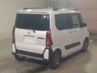 Daihatsu TANTO лот № 30004 оценка 4.5  с аукциона в Японии 1