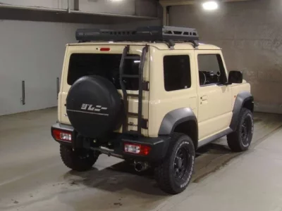 Suzuki JIMNY SIERRA  с аукциона в Японии
