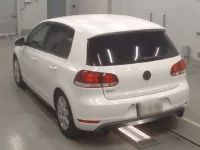 Volkswagen GOLF лот № 38073 оценка 4  с аукциона в Японии 5