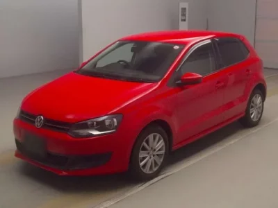 Volkswagen POLO  с аукциона в Японии