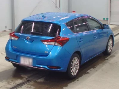 Toyota AURIS  с аукциона в Японии