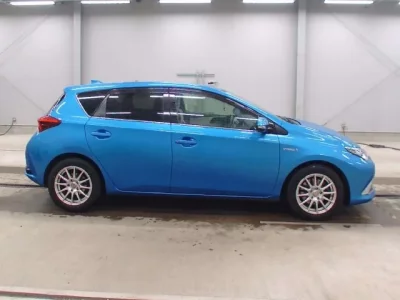 Toyota AURIS  с аукциона в Японии