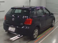 Volkswagen POLO лот № 38080 оценка 4  с аукциона в Японии 1