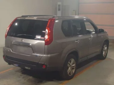 Nissan X-TRAIL  с аукциона в Японии