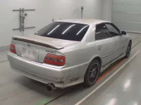 Toyota CHASER лот № 30213 оценка 2  с аукциона в Японии 1