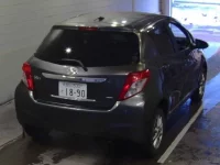 Toyota VITZ лот № 5020 оценка 3  с аукциона в Японии 1