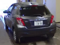 Toyota VITZ лот № 5020 оценка 3  с аукциона в Японии 5