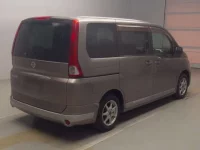 Nissan SERENA лот № 74091 оценка RA  с аукциона в Японии 1