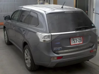 Mitsubishi OUTLANDER PHEV