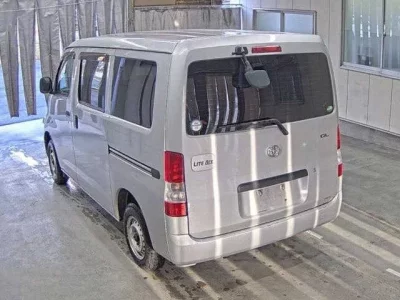 Toyota LITE ACE VAN  с аукциона в Японии