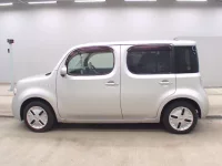 Nissan CUBE лот № 3056 оценка 3  с аукциона в Японии 3