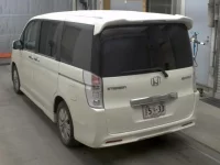 Honda STEP WAGON лот № 3018 оценка 3.5  с аукциона в Японии 1