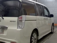 Honda STEP WAGON лот № 3018 оценка 3.5  с аукциона в Японии 4