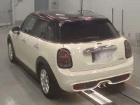 BMW MINI лот № 38102 оценка 4.5  с аукциона в Японии 5