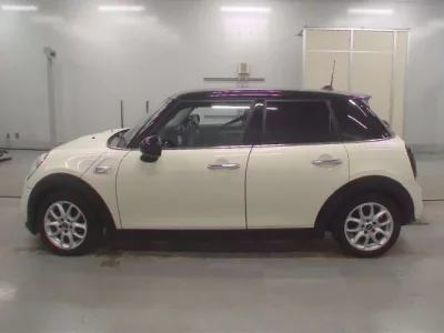 BMW MINI  с аукциона в Японии