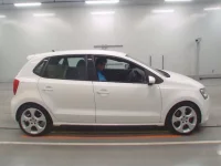 Volkswagen POLO лот № 38101 оценка 3.5  с аукциона в Японии 2