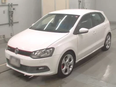 Volkswagen POLO  с аукциона в Японии