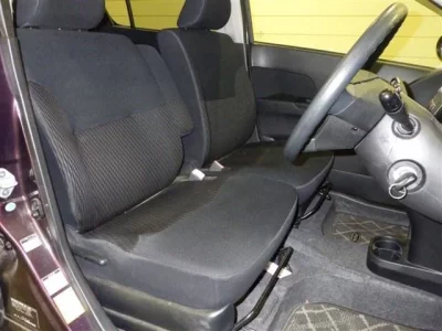 Daihatsu MIRA  с аукциона в Японии