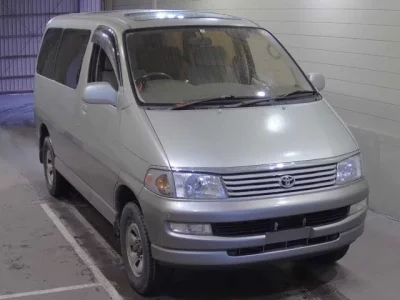 Toyota HIACE REGIUS