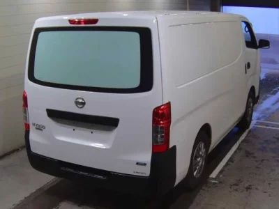 Nissan CARAVAN VAN  с аукциона в Японии