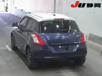 Suzuki SWIFT лот № 3014 оценка 4  с аукциона в Японии 1
